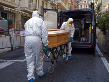 إيطاليا تسجل أدنى حصيلة وفيات بفيروس كورونا منذ 19 مارس الماضي